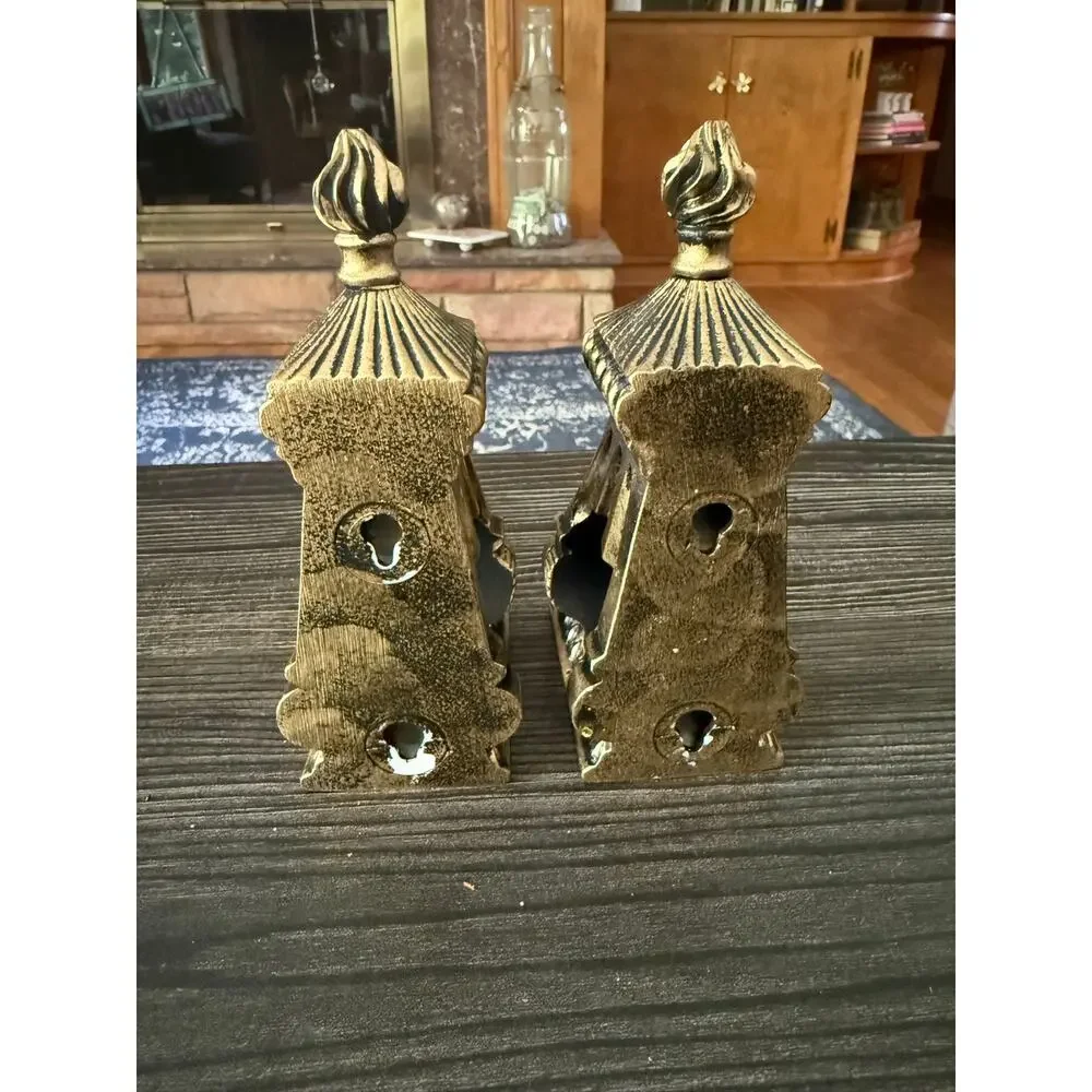 Ornate Baroque-Style Curtain Rod Brackets (2)